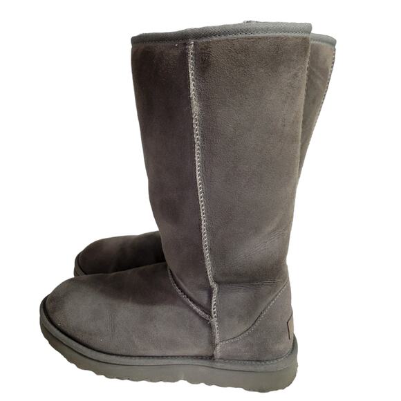 UGG Shoes - UGG Classic Tall Boots II Grey Suede Shearling Sheepskin Fur Flat Comfort Size 8